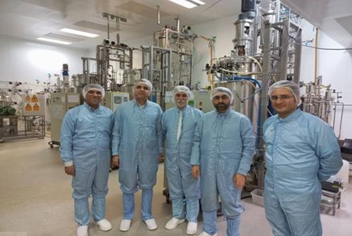بازدید میدانی ریاست محترم انستیتو پاستور ایران و معاون توسعه منابع انسانی از بخشهای محلولهای تزریقی، واکسن هپاتیت و پروژه واکسن پنوموکوک تتانوس
