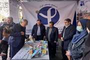 بازدید وزیر محترم بهداشت، درمان و آموزش پزشکی از غرفه انستیتو پاستور ایران در راهپیمایی 22 بهمن