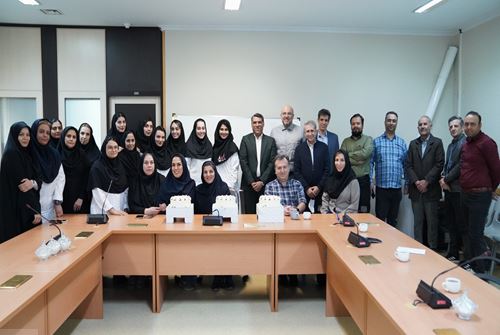 برگزاری مراسم آیین بزرگداشت حکیم سید اسماعیل جرجانی و روز علوم آزمایشگاهی در مجتمع